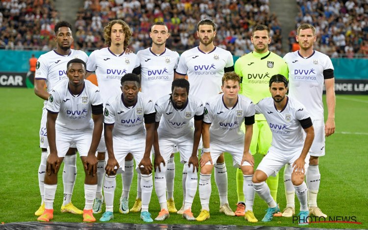 'Paars-wit kleedkamer-probleem opgelost: Anderlecht-speler per direct vertrokken'