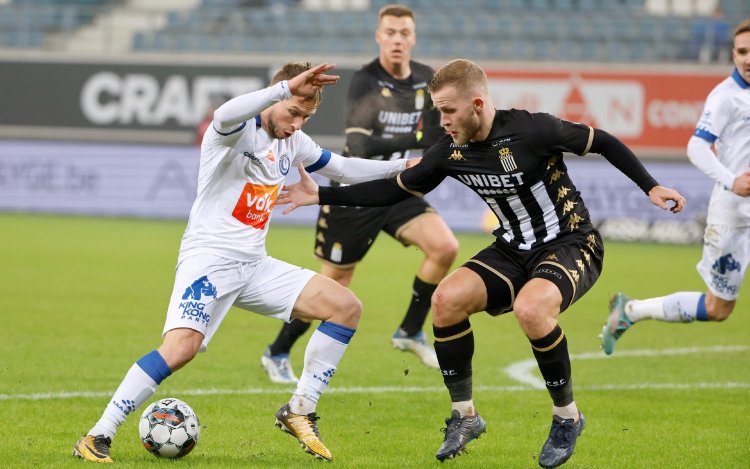 AA Gent laat het onverwacht liggen tegen Charleroi, maar zet Club toch onder druk