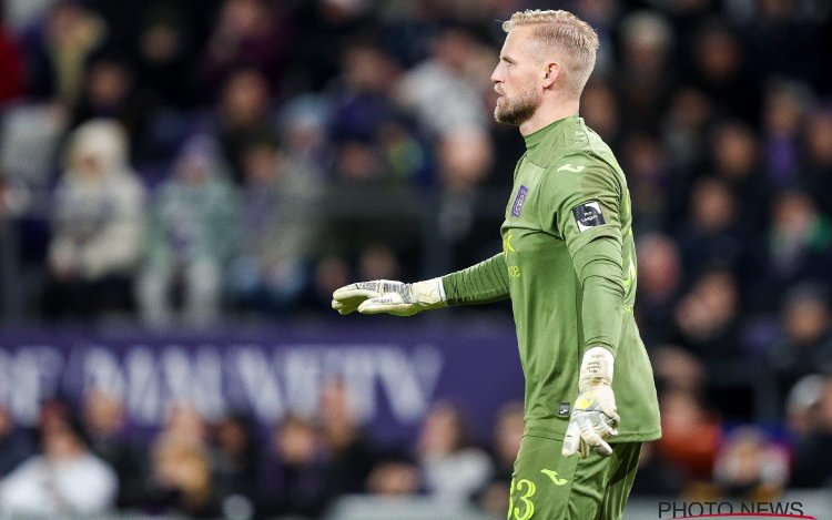 'Anderlecht reageert drastisch op vertrekwens van Kasper Schmeichel'