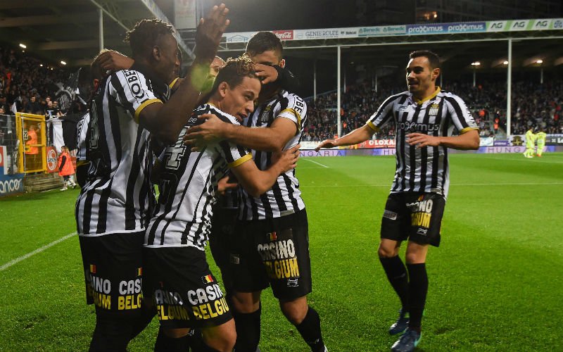 Vanderhaeghe verliest voor het eerst met Gent, Charleroi nadert op Club
