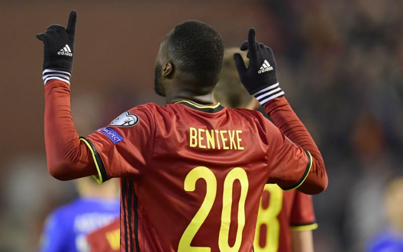 Transfermarkt LIVE: Benteke naar Club Brugge, Dewaest naar Anderlecht?