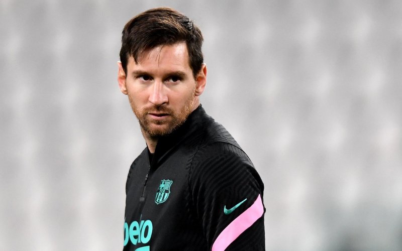Messi shockeert voetbalwereld met nieuwe club: 