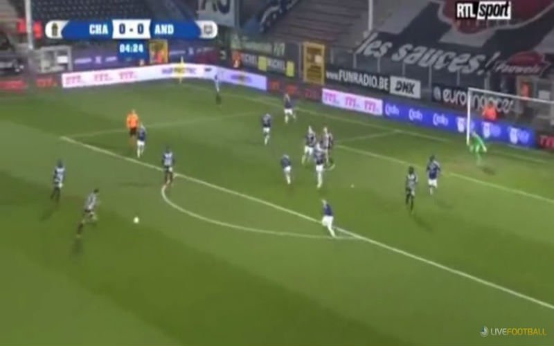 Anderlecht krijgt al na vijf minuten een wereldgoal om de oren (Video)