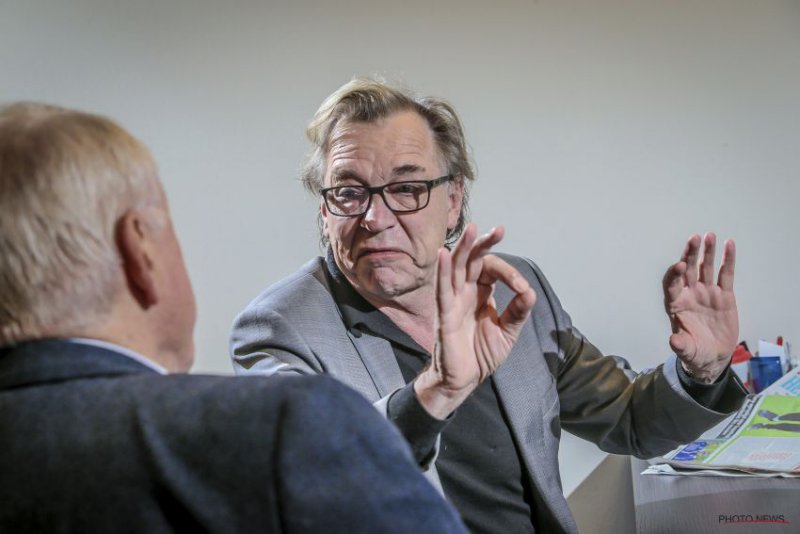 Jan Mulder haalt zwaar uit naar Belgische topclub: “Nattevingerwerk”