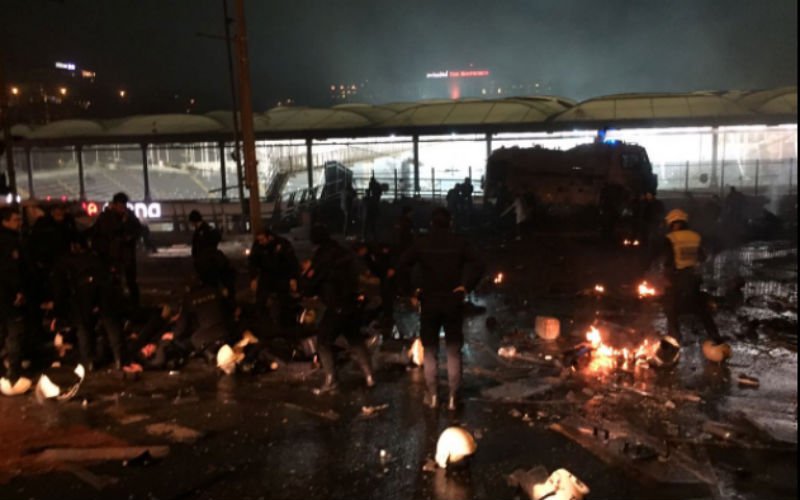 Gevolgen zijn dramatisch na aanslag aan stadion van Besiktas