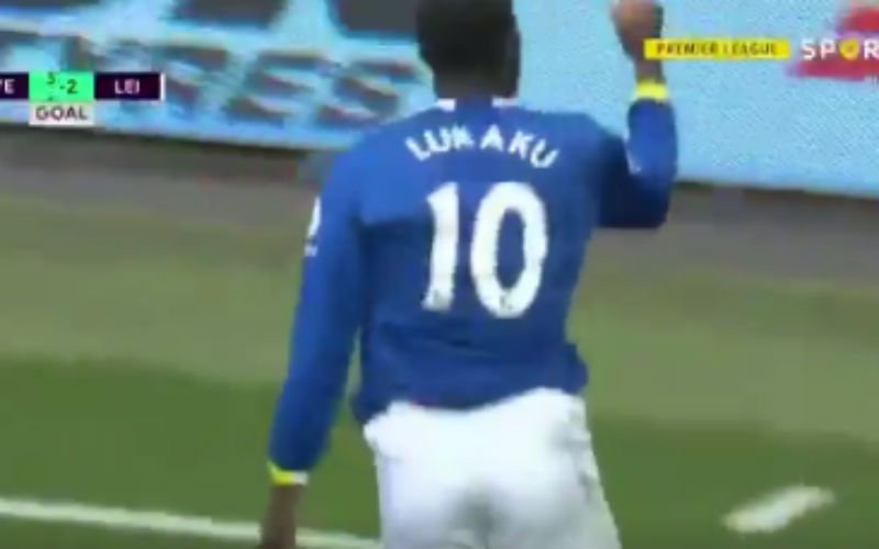 Everton-fans geloven niet wat ze zien van Lukaku (Video)