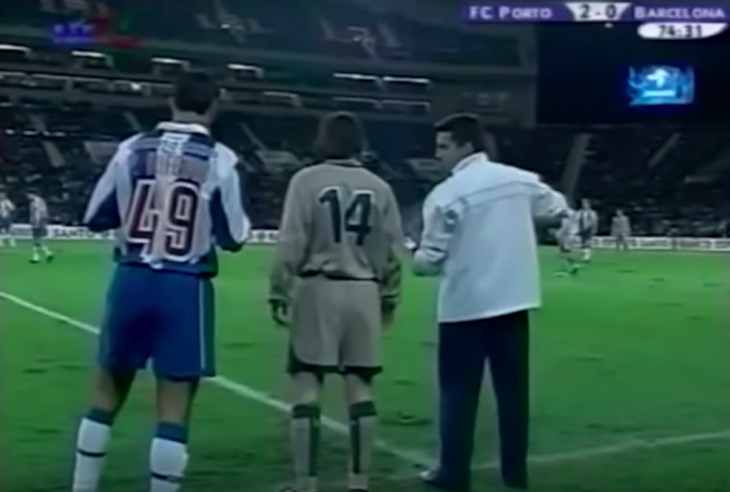 14 jaar geleden debuteerde Messi bij Barça en dat zag er zo uit (Video)