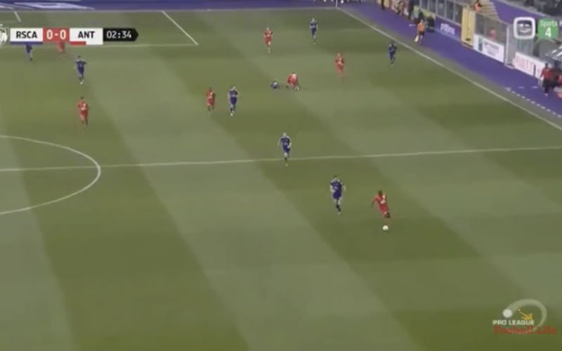 Anderlecht al na 2 minuten met 10 na deze actie van Dendoncker (Video)