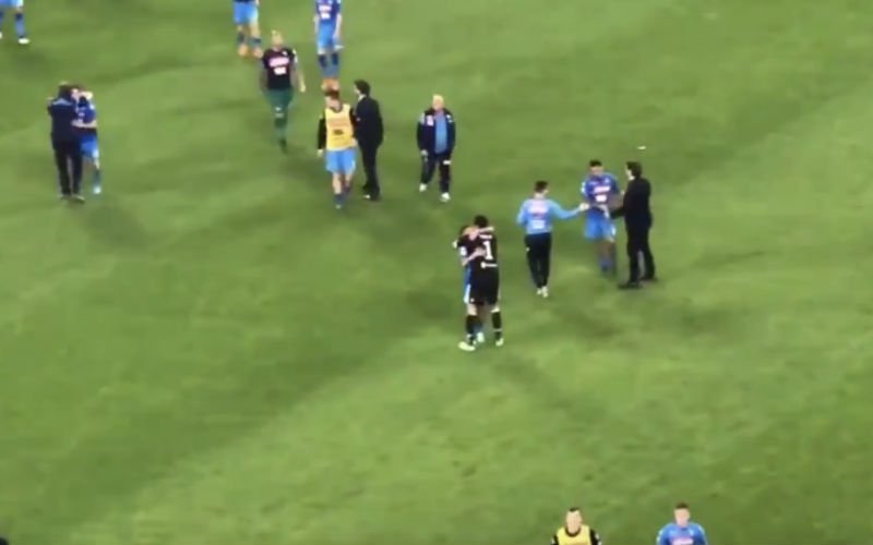 RESPECT! Dit doet Buffon na nederlaag tegen Napoli (Video)