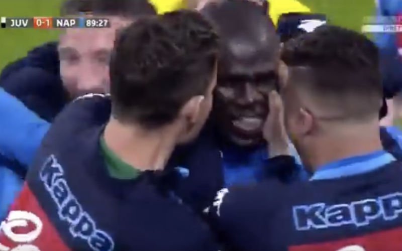 Italiaanse Filip Joos verliest alle controle na late goal van Koulibaly (Video)