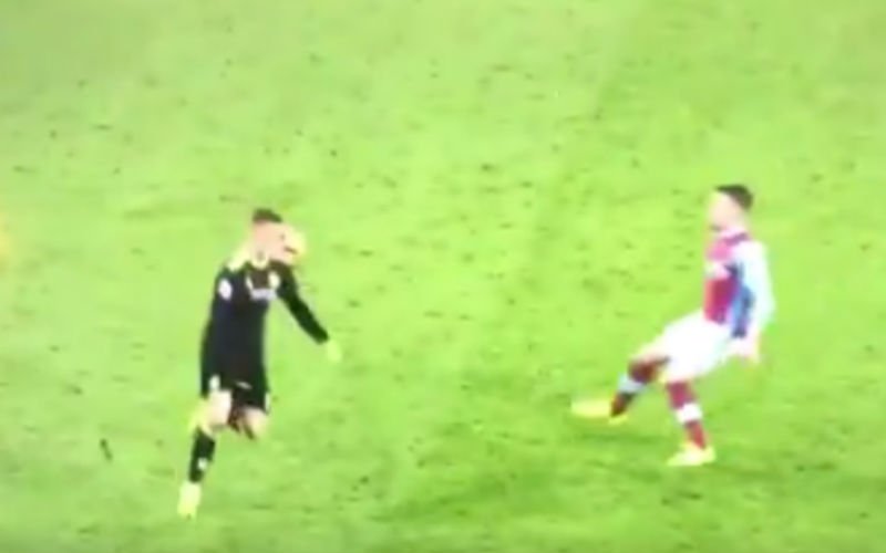 Niet te geloven: Hazard doet plots dit tegen West Ham (Video)