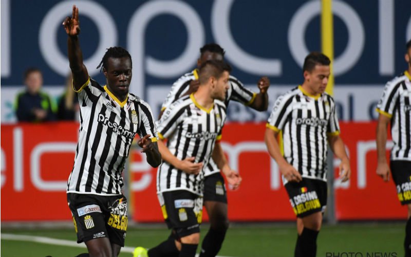 Charleroi zet Club onder druk na zege op STVV
