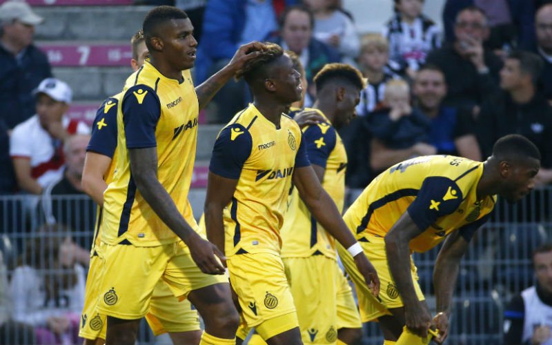 Club Brugge verstevigt leidersplaats na winst op Charleroi