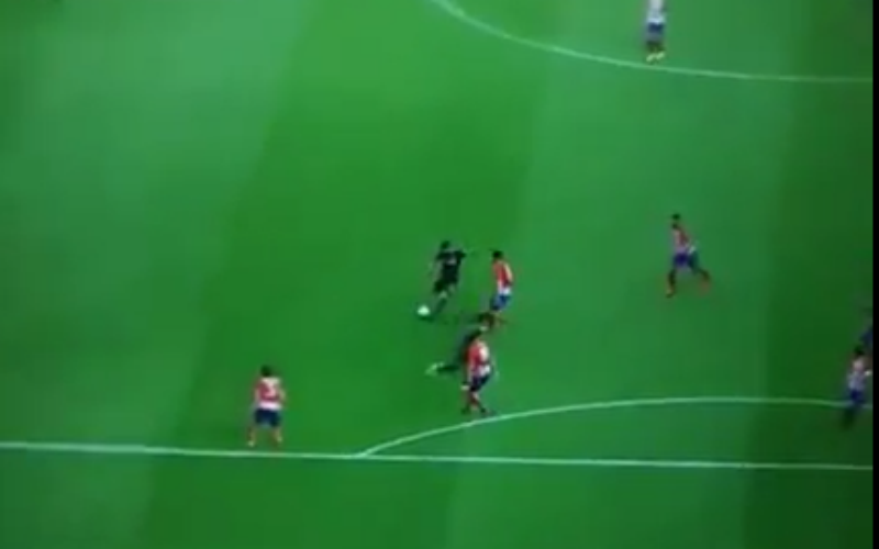 Hazard is back en toont meteen zijn klasse (video)