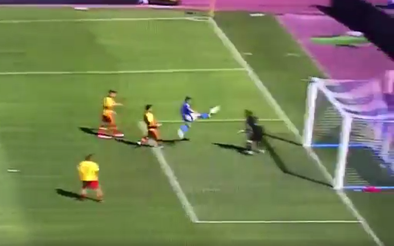 Wow! Mertens doet monden openvallen met deze goal (video)