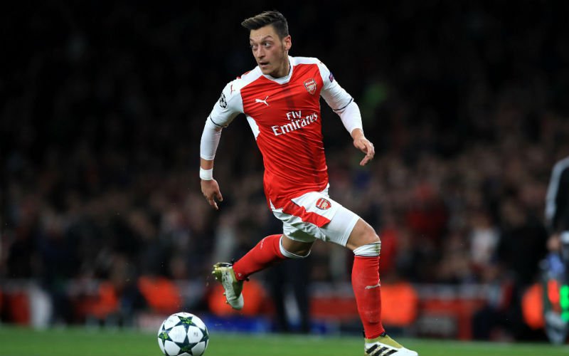 ‘Arsenal kleeft deze prijs op het hoofd van Özil’