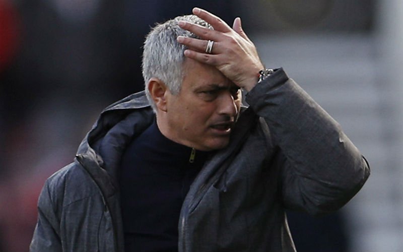 José Mourinho geeft eindelijk toe dat hij helemaal fout was door Rode Duivel weg te sturen: 'Ik wil hem terug!'