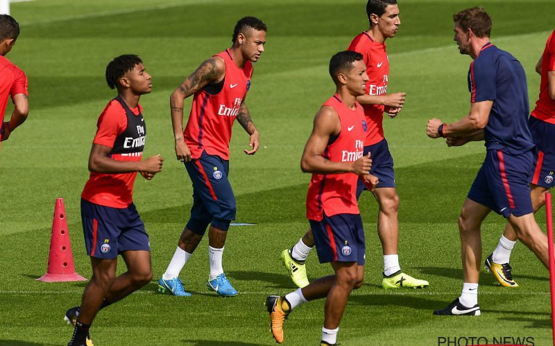 'PSG-speler kan komst Neymar en Mbappé niet aan en vertrekt'