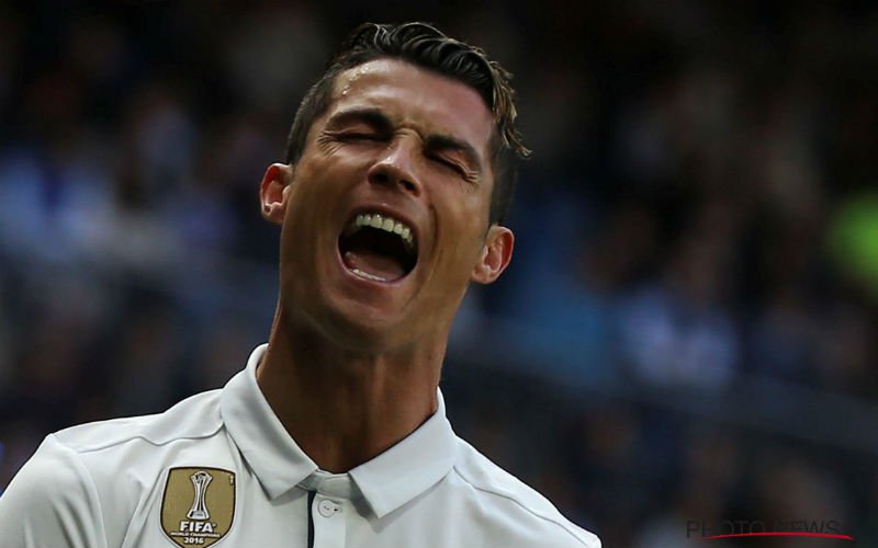 Hilarisch! Ronaldo in speciaal pak op cover van FIFA 18