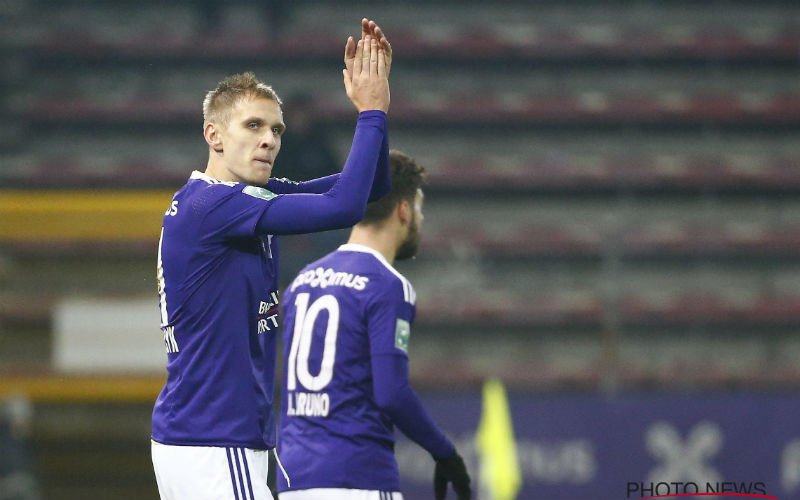 'Anderlecht hangt stevig prijskaartje aan gegeerde Teodorczyk'