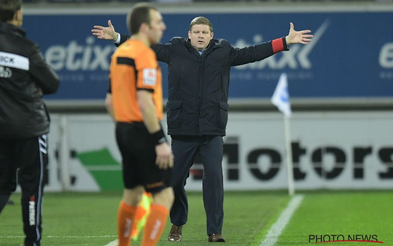 Scheidsrechter blundert en benadeelt AA Gent tegen Anderlecht