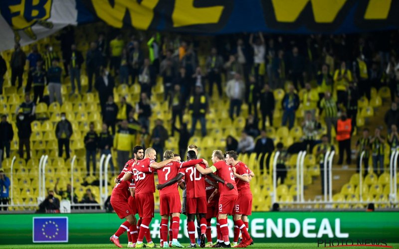 Antwerp-fans lachen zich rot tijdens EL-match tegen Fenerbahçe: 