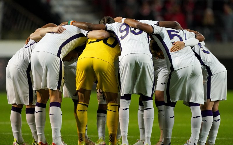 Alles op tafel tijdens groepsgesprek bij Anderlecht