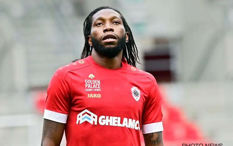 ‘Hij is helemaal terug: Dieumerci Mbokani tekent onverwachts bij Belgische club’