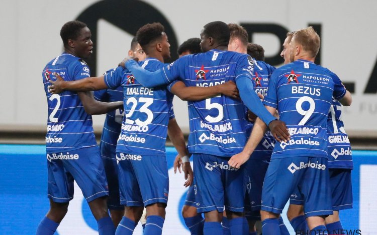 KV Mechelen beleeft frustrerende avond tegen play-off 2-leider AA Gent