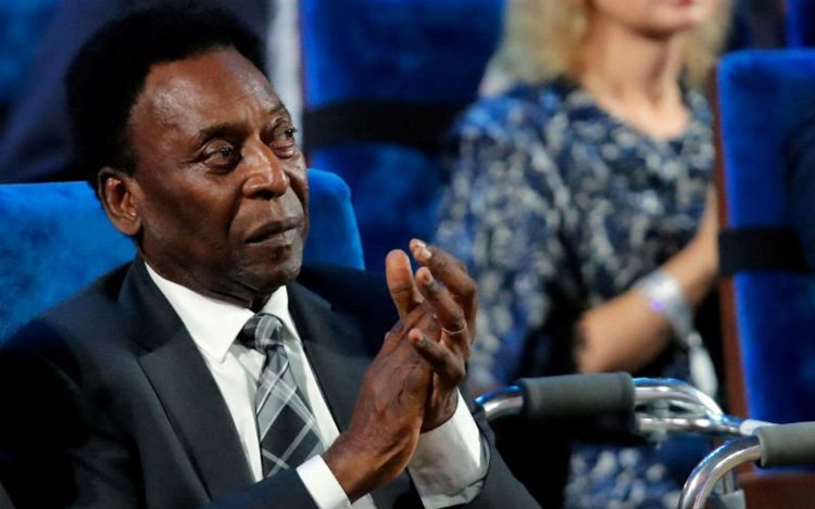 De schaamte voorbij: Begrafenis Pelé op zijn kop gezet door 'schandalig' gedrag