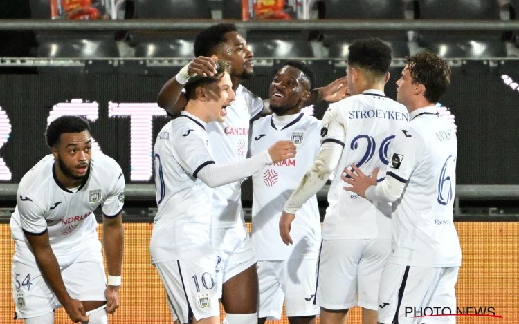 Anderlecht redt zich bij KVO door een compleet onverwachte doelpuntenmaker
