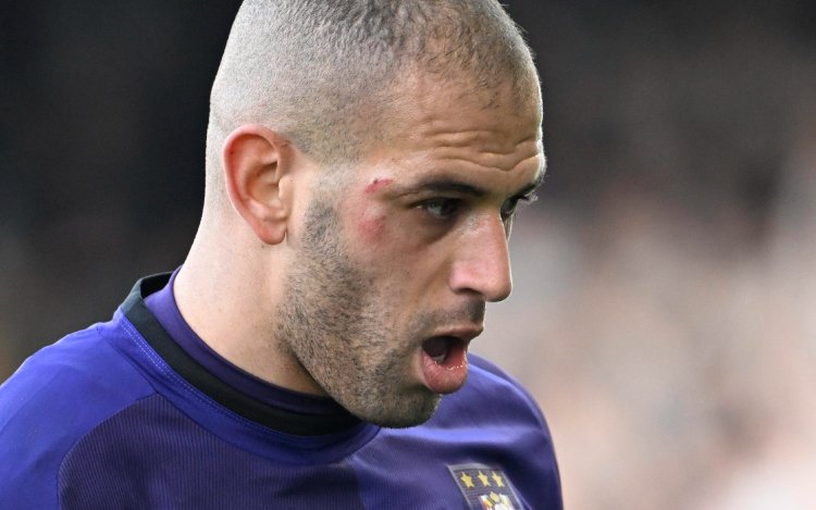 Islam Slimani lijkt op déze manier zelf afscheid bij Anderlecht aan te kondigen 