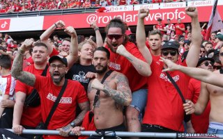 OFFICIEEL: Antwerp-fans Zien Publiekslieveling Bij Opmerkelijke Club ...