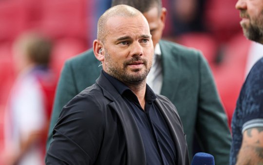 Wesley Sneijder heeft heel slecht nieuws te melden aan Yolanthe Cabau