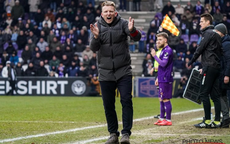 Dirk Kuyt is woest bij Beerschot: 