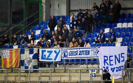 Geel-fans zetten spelers op scherp: 