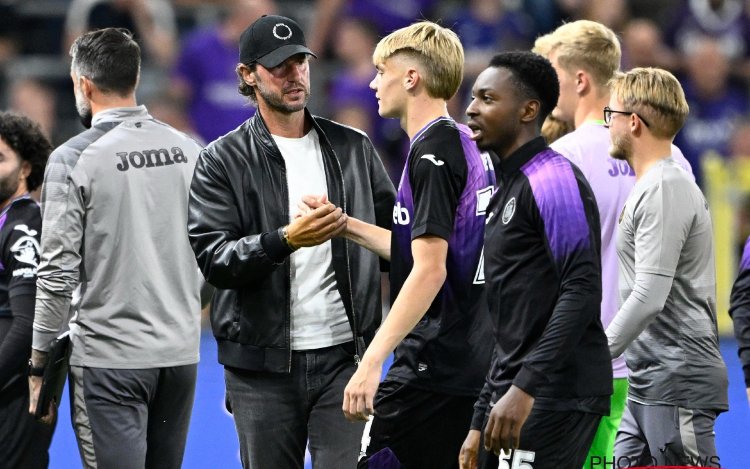 Transfers LIVE: 'Twee absolute sterkhouders weg bij Anderlecht, nieuwe supertransfer bij Club Brugge'
