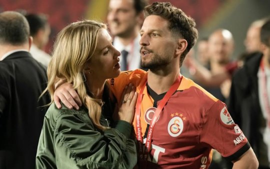 Kat Kerkhofs en Dries Mertens verwelkomen dochtertje