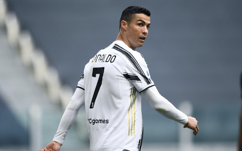 'Cristiano Ronaldo verlaat Juventus voor belachelijk lage transfersom'