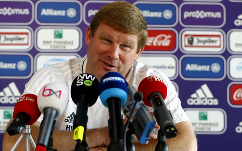 Vanhaezebrouck reageert op komst Coucke: 