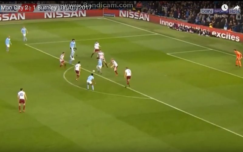 Agüero knalt City op voorsprong na deze fantastische aanval (Video)