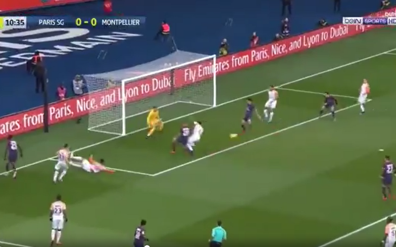 Cavani maakt dit doelpunt en breekt prachtig record bij PSG (Video)