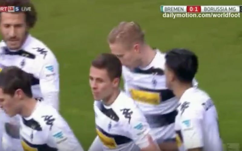 Thorgan Hazard scoort knap doelpunt voor Mönchengladbach (Video)