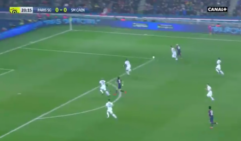 Dit doelpunt van PSG is pure magie (Video)