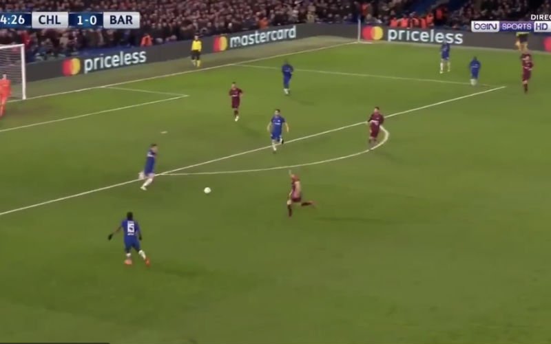 Zo scoorde Messi zijn eerste ooit tegen Chelsea (Video)