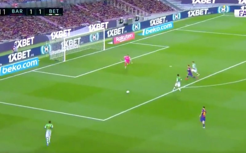 Messi speelt alles kapot bij Barcelona in één helft en doet ook dit (VIDEO)