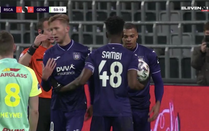 Anderlecht-fans zijn helemaal klaar met Vlap: 