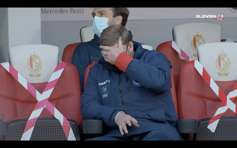 Hein Vanhaezebrouck ziet AA Gent met de billen bloot gaan bij Standard