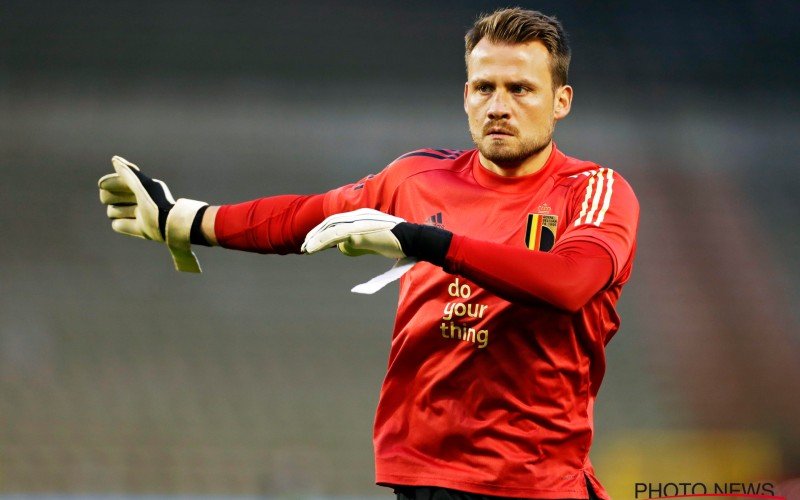 ‘Club Brugge neemt opmerkelijk besluit over transfer van Simon Mignolet’