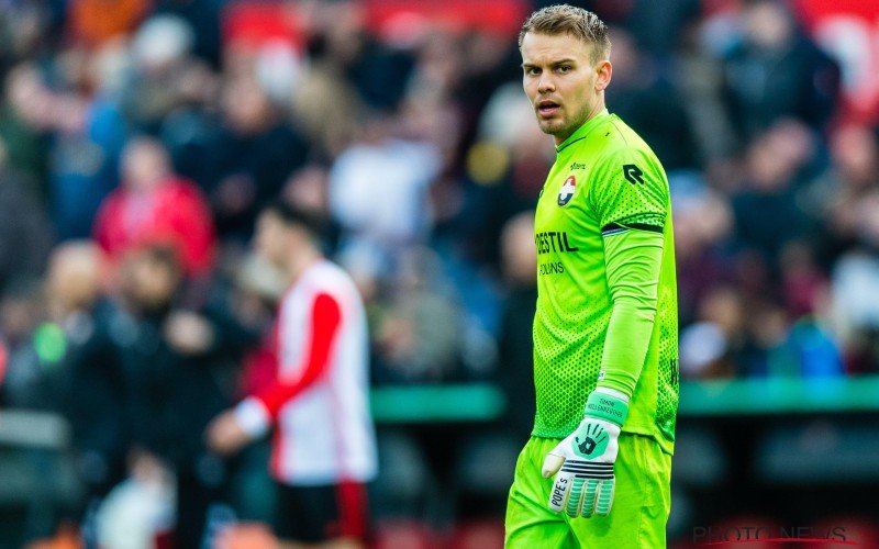 Anderlecht verrast met komst van serieuze concurrent voor Van Crombrugge
